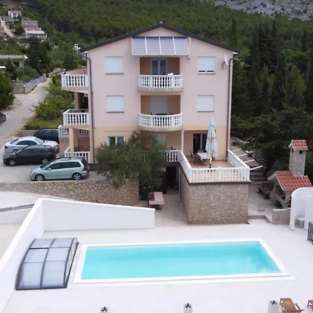 Apartment Grosses Starigrad Paklenica